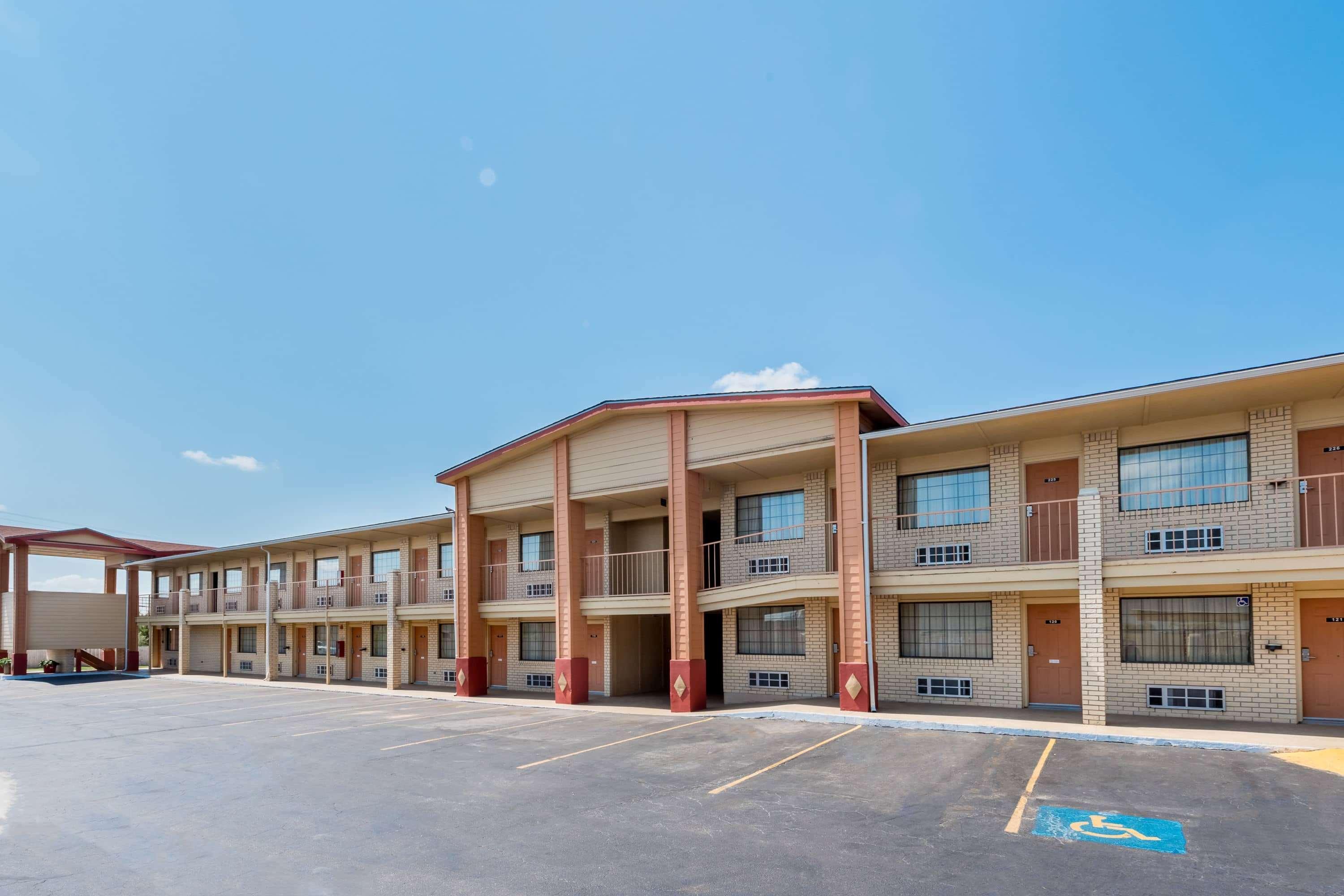 Super 8 By Wyndham Waco/Mall Area Tx Kültér fotó